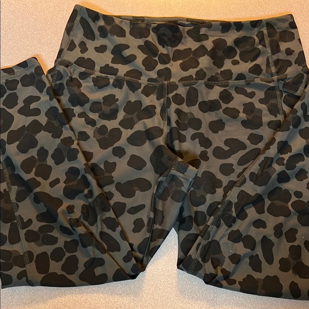 Leopard Print Women's Leggings